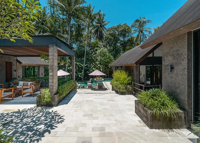 Villa St Lau - Signature 3br Hideaway In Ubud